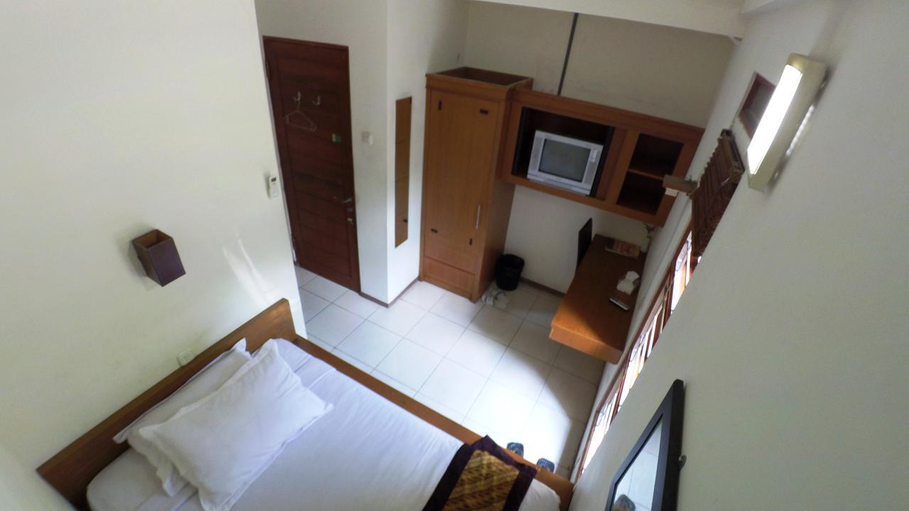 Tempat Tidur & Sarapan Rumah Tawa Syariah Bandung